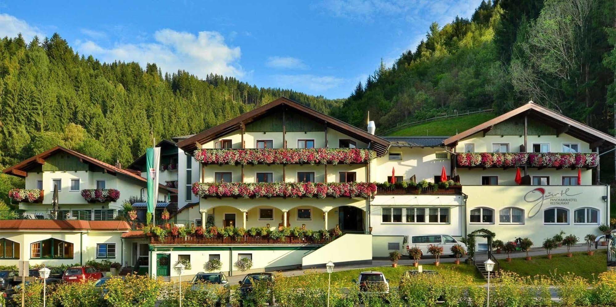 Panoramahotel Gürtl Haus im Ennstal Exterior foto