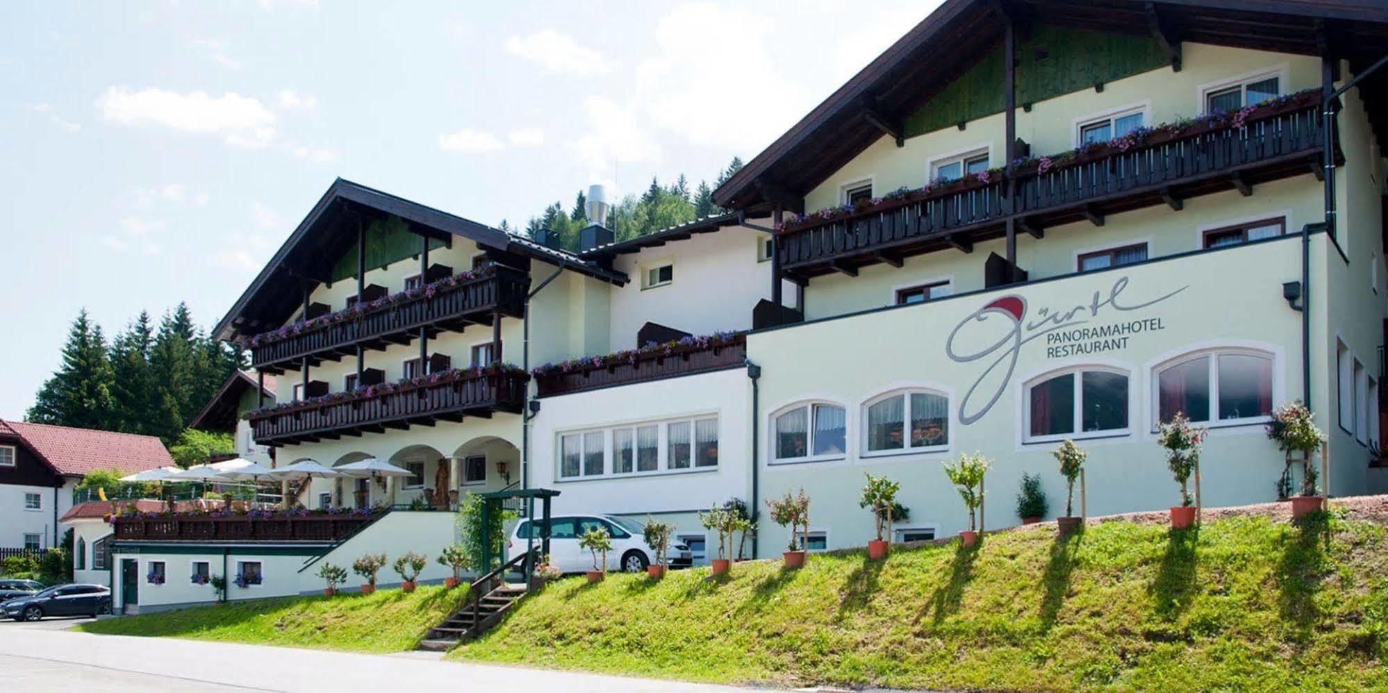 Panoramahotel Gürtl Haus im Ennstal Exterior foto