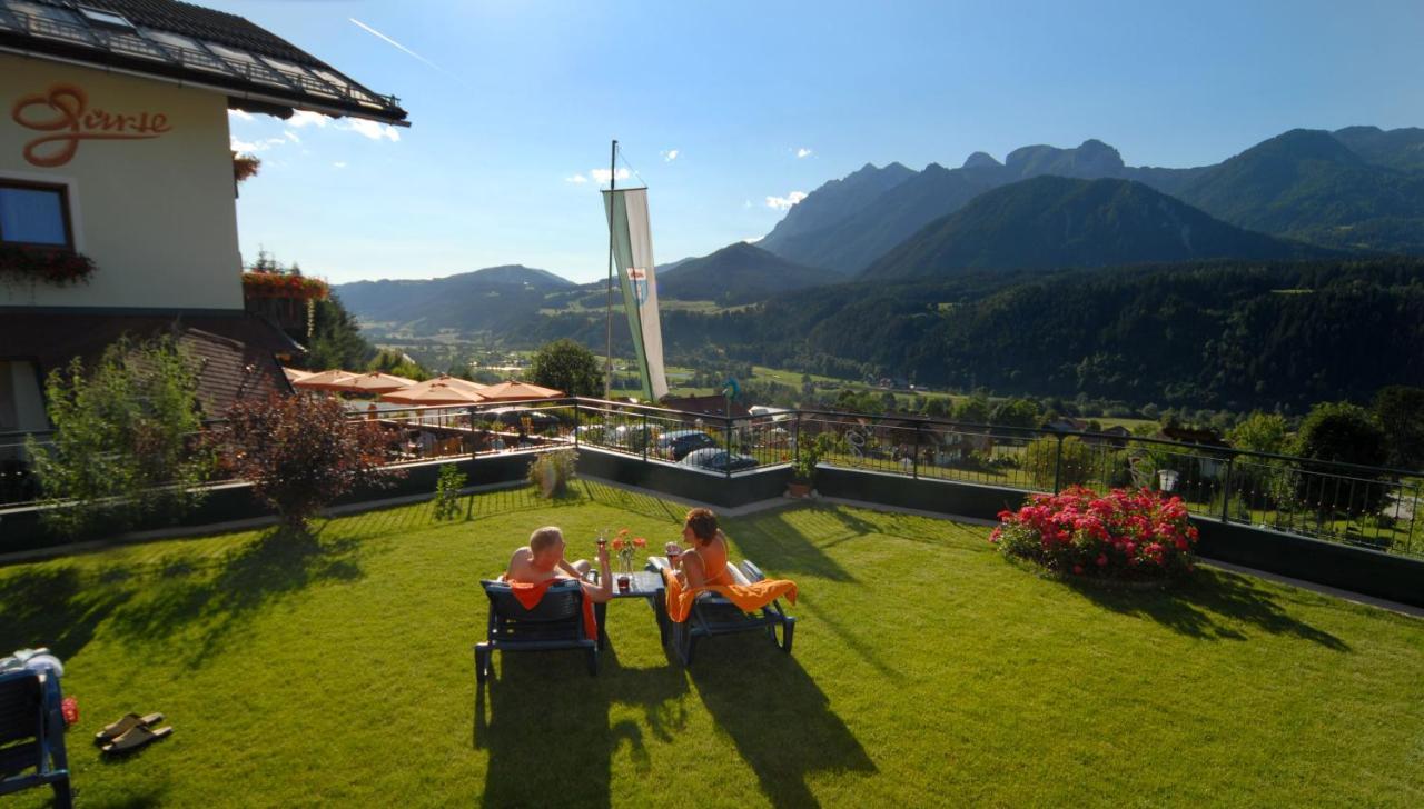 Panoramahotel Gürtl Haus im Ennstal Exterior foto